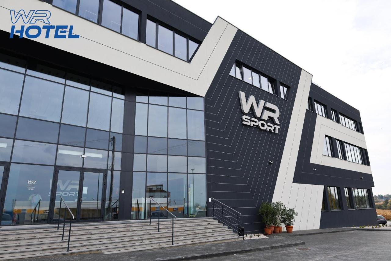 Wr Sport Hotel & Spa - Centrum Sportu I Rozrywki Swilcza Bagian luar foto